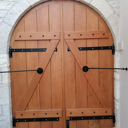 Casa De La * Katokhórion